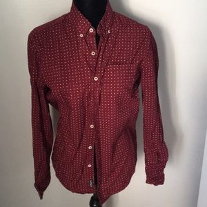Maroon button up